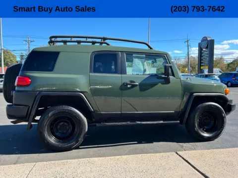 More photos of 2011 Toyota FJ Cruiser at Smart Buy Auto Sales, CT