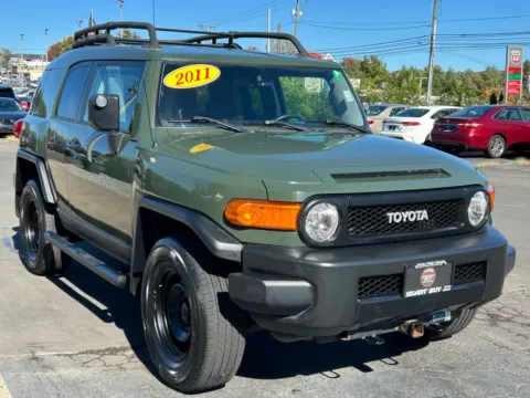 More photos of 2011 Toyota FJ Cruiser at Smart Buy Auto Sales, CT
