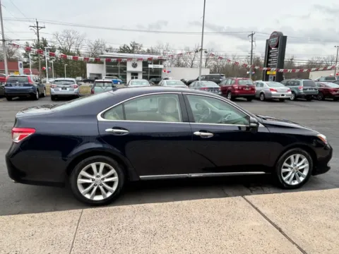 More photos of 2010 Lexus ES 350 at Smart Buy Auto Sales, CT
