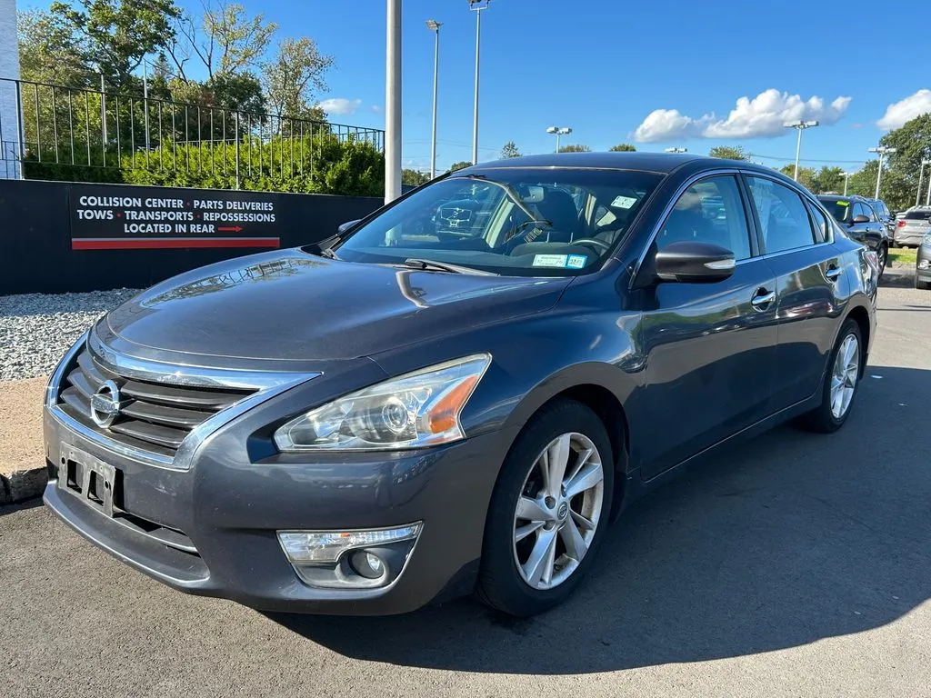 2013 Nissan Altima 2.5 SV for sale in Meriden, CT