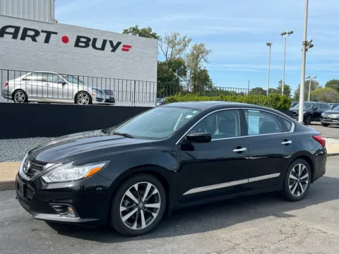 Photos of 2016 Nissan Altima 2.5 SR for sale in Meriden, CT at Smart Buy Auto Sales