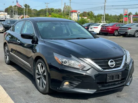 More photos of 2016 Nissan Altima 2.5 SR at Smart Buy Auto Sales, CT