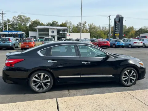 More photos of 2016 Nissan Altima 2.5 SR at Smart Buy Auto Sales, CT
