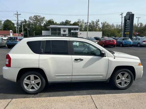 More photos of 2009 Jeep Compass Sport at Smart Buy Auto Sales, CT