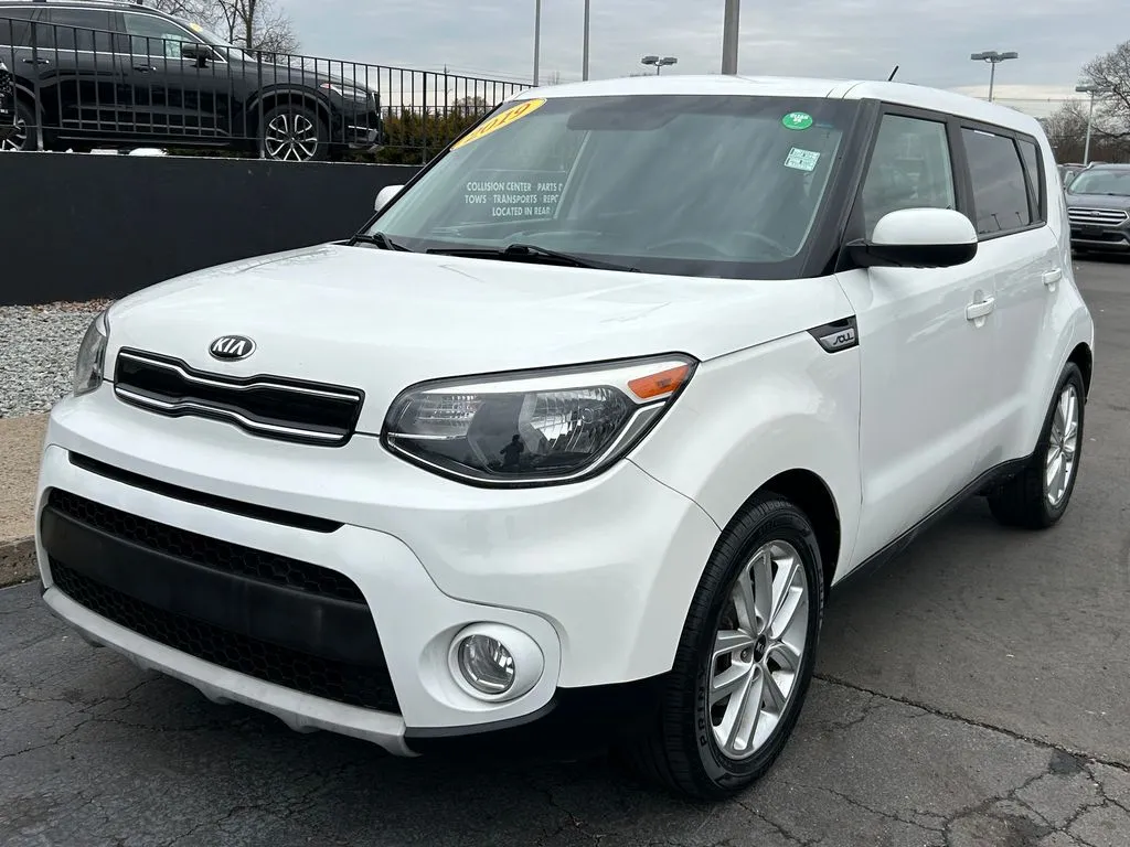 White 2019 Kia Soul Plus for sale in Meriden, CT