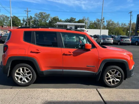 More photos of 2015 Jeep Renegade Latitude at Smart Buy Auto Sales, CT