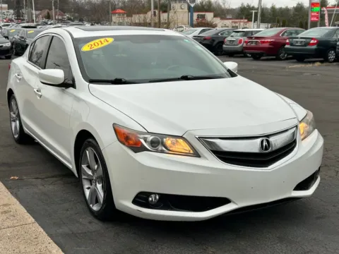 More photos of 2014 Acura ILX 2.0L at Smart Buy Auto Sales, CT