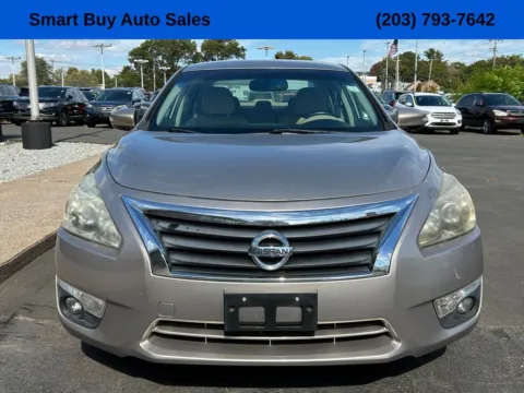 Another view of 2014 Nissan Altima 2.5 SV for sale in Meriden, CT at Smart Buy Auto Sales