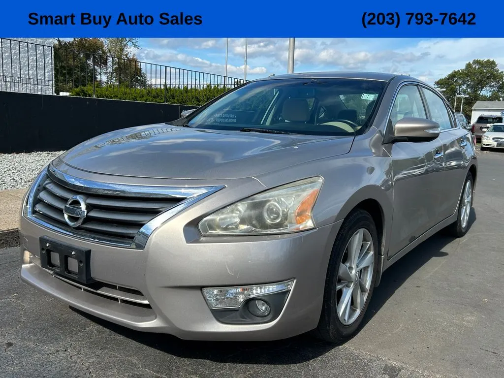 Brown 2014 Nissan Altima 2.5 SV for sale in Meriden, CT