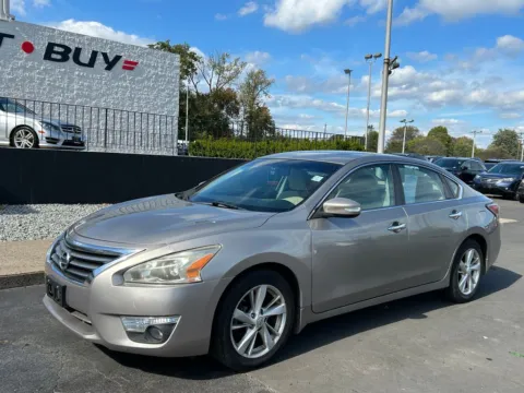 Photos of 2014 Nissan Altima 2.5 SV for sale in Meriden, CT at Smart Buy Auto Sales