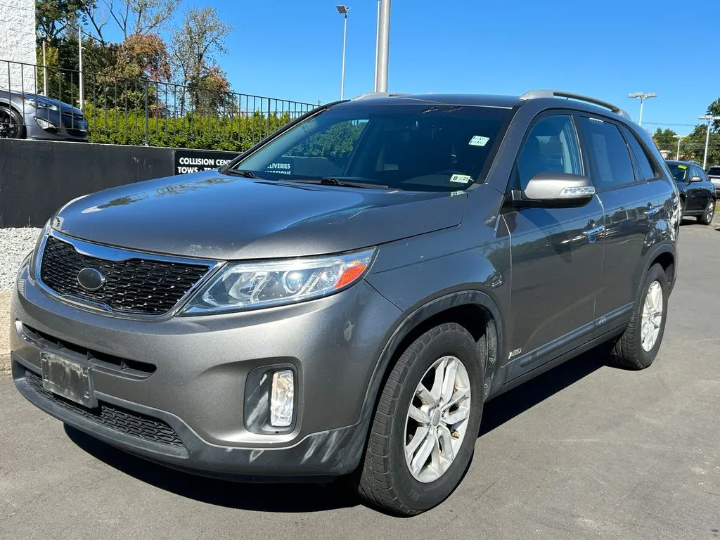 2014 Kia Sorento LX for sale in Meriden, CT