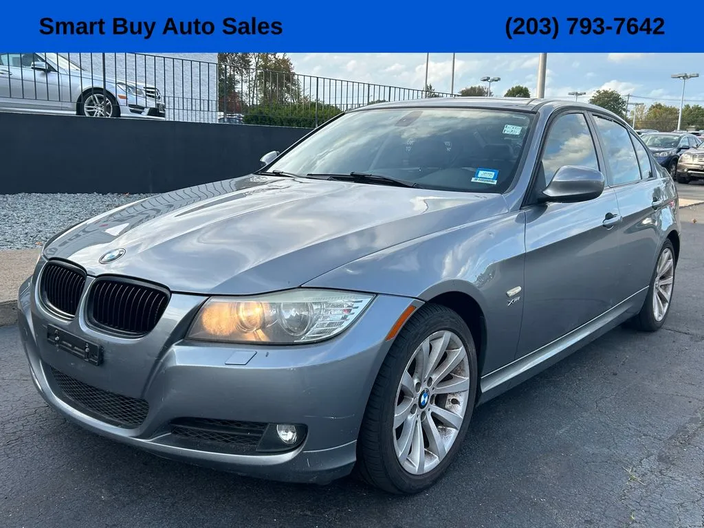 Gray 2011 BMW 3 Series 328i xDrive for sale in Meriden, CT