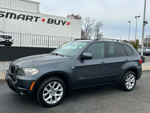 Photos of 2011 BMW X5 xDrive35i for sale in Meriden, CT at Smart Buy Auto Sales