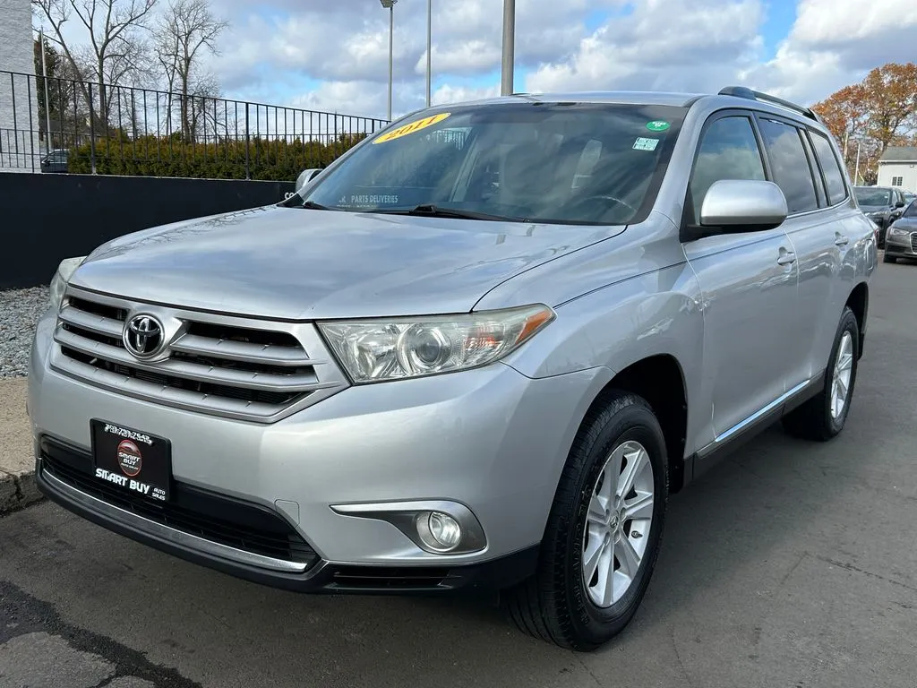 Silver 2011 Toyota Highlander for sale in Meriden, CT