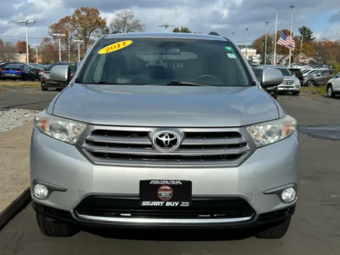 Another view of 2011 Toyota Highlander for sale in Meriden, CT at Smart Buy Auto Sales