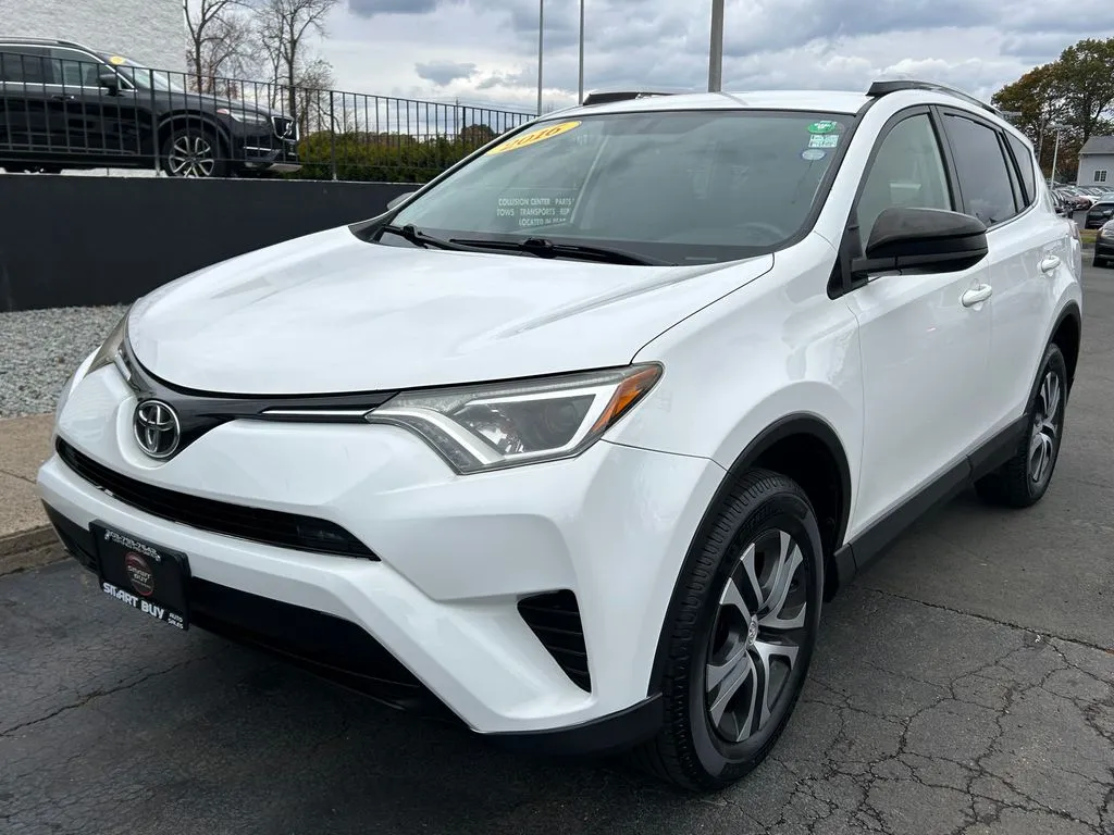 2016 Toyota RAV4 LE