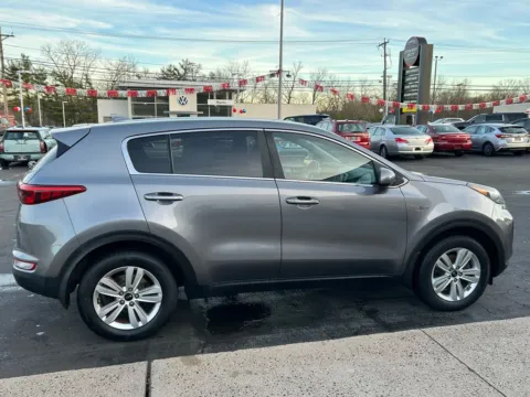 More photos of 2018 Kia Sportage LX at Smart Buy Auto Sales, CT