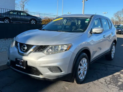 Silver 2014 Nissan Rogue S for sale in Meriden, CT