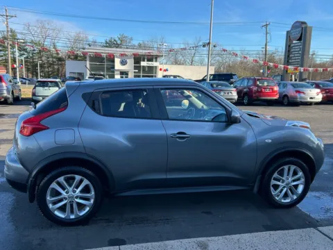 More photos of 2013 Nissan Juke SL at Smart Buy Auto Sales, CT