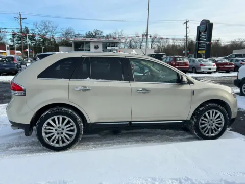 More photos of 2015 Lincoln MKX at Smart Buy Auto Sales, CT