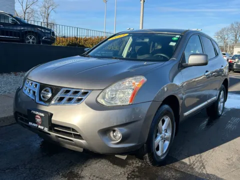 Gray 2013 Nissan Rogue S for sale in Meriden, CT