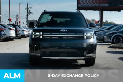 More photos of 2024 Hyundai Santa Fe Hybrid Limited at ALM Hyundai Athens, GA