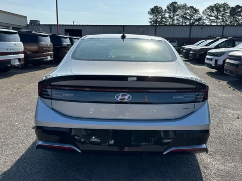 More photos of 2025 Hyundai Sonata SEL at ALM Hyundai Athens, GA
