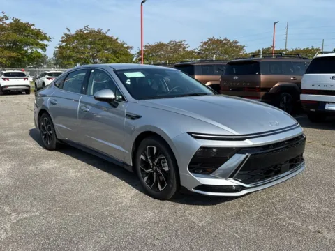 Photos of 2025 Hyundai Sonata SEL for sale in Athens, GA at ALM Hyundai Athens