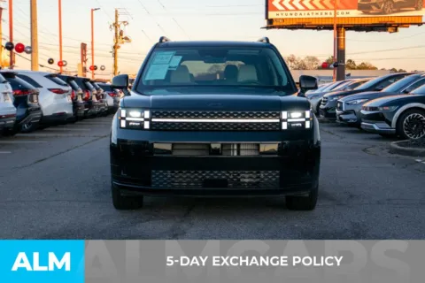 More photos of 2024 Hyundai Santa Fe Calligraphy at ALM Hyundai Athens, GA