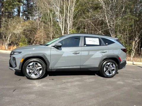 Photos of 2026 Hyundai Tucson SEL for sale in Athens, GA at ALM Hyundai Athens