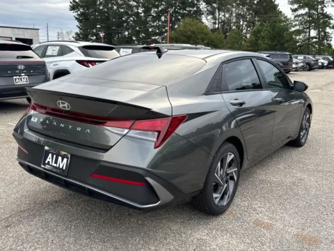 More photos of 2025 Hyundai Elantra SEL Sport at ALM Hyundai Athens, GA