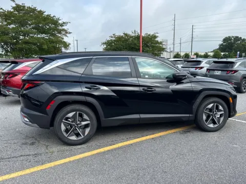 Another view of 2025 Hyundai Tucson SEL for sale in Athens, GA at ALM Hyundai Athens