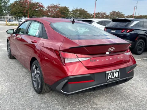 Another view of 2025 Hyundai Elantra SEL Sport for sale in Athens, GA at ALM Hyundai Athens