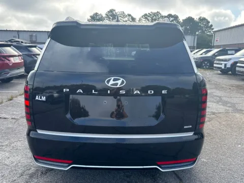 More photos of 2026 Hyundai Palisade Calligraphy at ALM Hyundai Athens, GA