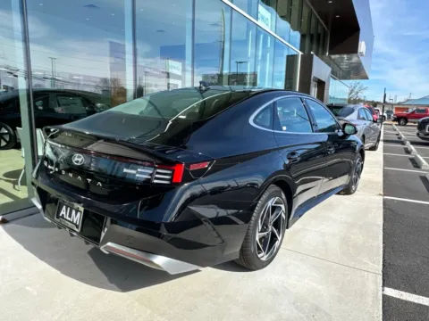 More photos of 2026 Hyundai Sonata SEL Sport at ALM Hyundai Athens, GA