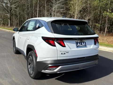 Another view of 2026 Hyundai Tucson Hybrid Blue for sale in Athens, GA at ALM Hyundai Athens