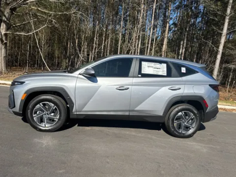 Photos of 2026 Hyundai Tucson Hybrid Blue for sale in Athens, GA at ALM Hyundai Athens