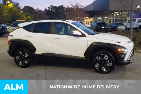 More photos of 2024 Hyundai Kona SEL at ALM Hyundai Athens, GA