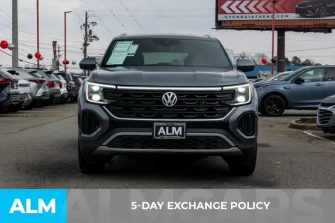 More photos of 2024 Volkswagen Atlas Cross Sport 2.0T SE w/Technology at ALM Hyundai Athens, GA