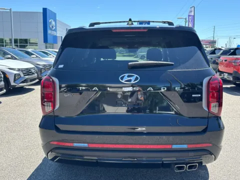 More photos of 2025 Hyundai Palisade XRT at ALM Hyundai Athens, GA