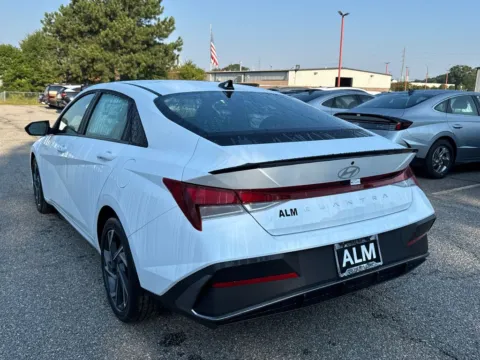 Another view of 2025 Hyundai Elantra SEL Sport for sale in Athens, GA at ALM Hyundai Athens