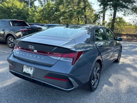 More photos of 2025 Hyundai Elantra SEL Sport at ALM Hyundai Athens, GA