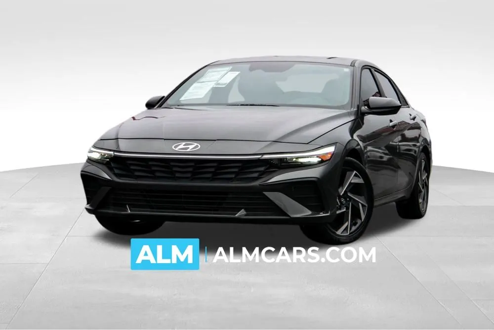 Used 2025 Hyundai Elantra SEL with VIN KMHLM4DG4SU897122 for sale in Lumberton, NC