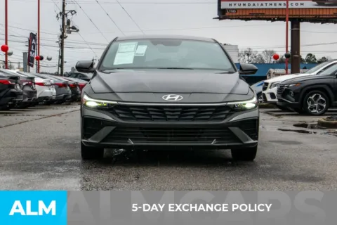More photos of 2025 Hyundai Elantra SEL Sport at ALM Hyundai Athens, GA