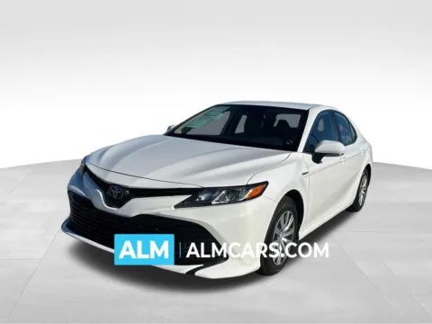 Black 2019 Toyota Camry Hybrid LE for sale in Athens, GA