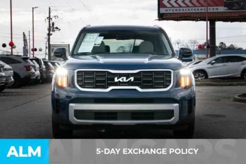 More photos of 2024 Kia Telluride S at ALM Hyundai Athens, GA