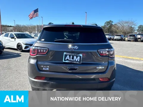 More photos of 2024 Jeep Compass Latitude at ALM Hyundai Athens, GA