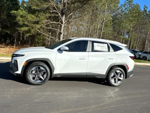 Photos of 2026 Hyundai Tucson SEL for sale in Athens, GA at ALM Hyundai Athens