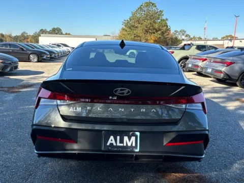 More photos of 2026 Hyundai Elantra SEL Sport at ALM Hyundai Athens, GA