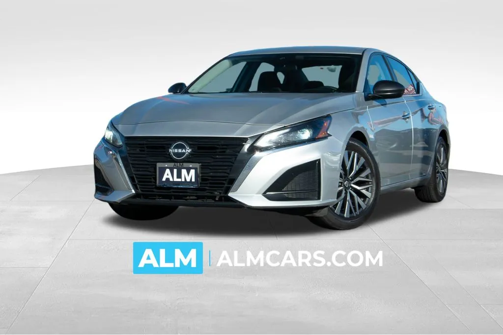 2024 Nissan Altima SV